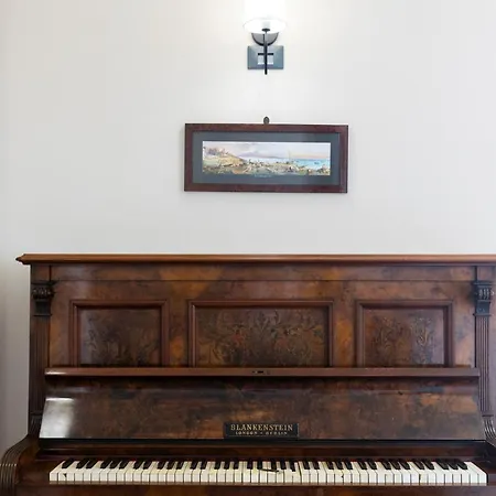 Alessandra Bed & Breakfast Campagna